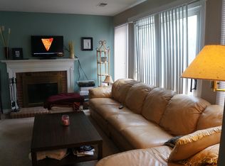 5594 Lee Hwy, Arlington, VA 22207