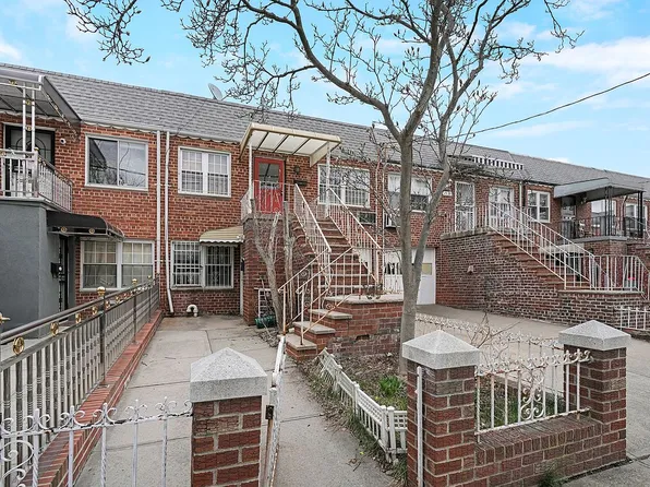 25-33 75th St #1, East Elmhurst, NY 11370