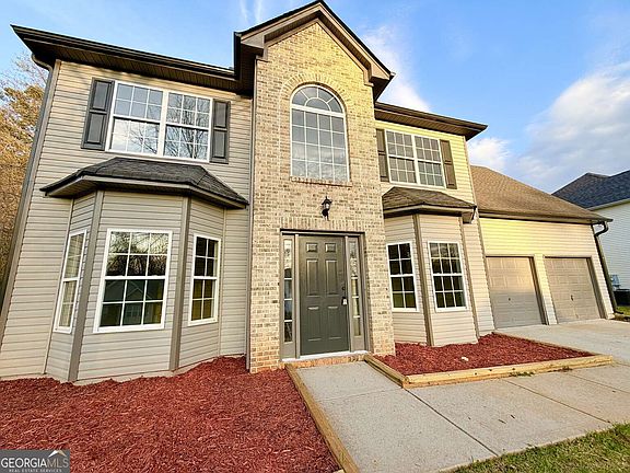 3rd image of 353 Madison Ave