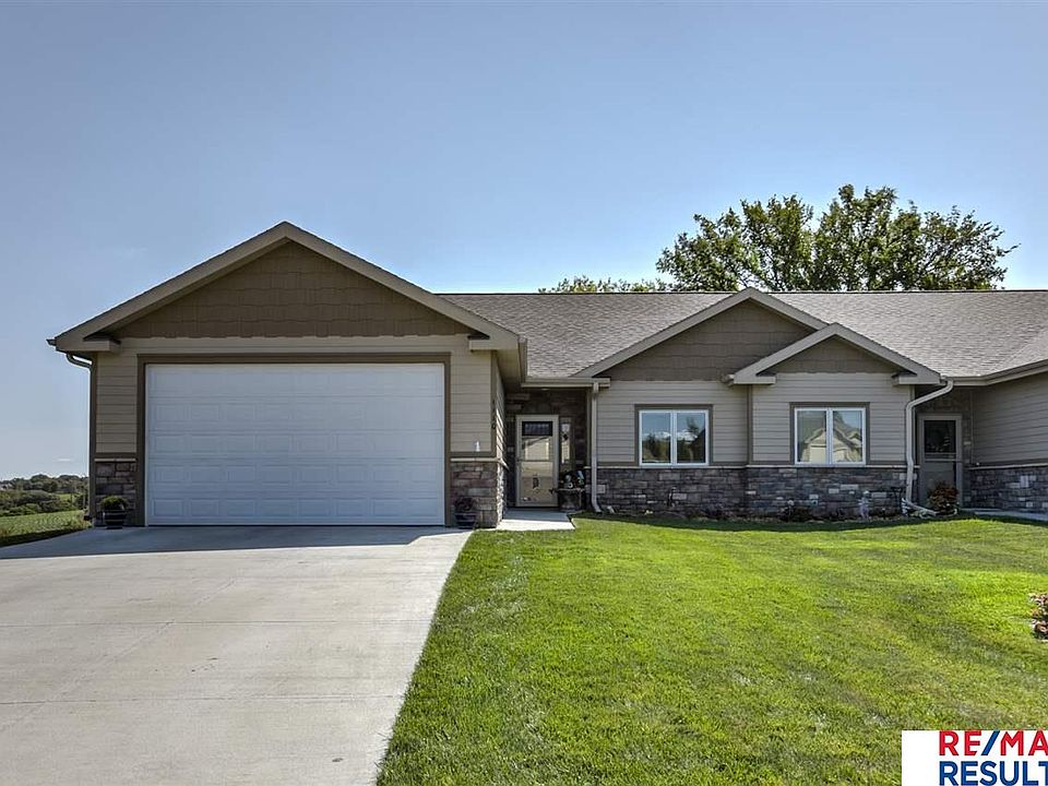 1st image of 1110 Prairie Hill Cir