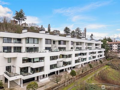 2410 Aurora Avenue N #107, Seattle, WA, 98109