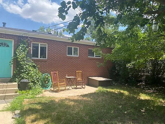 5261 Newton St — Photo 7