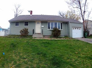 55 Eardley Rd, Edison, NJ 08817