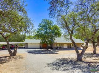 1362 S Grade Rd, Alpine, CA 91901