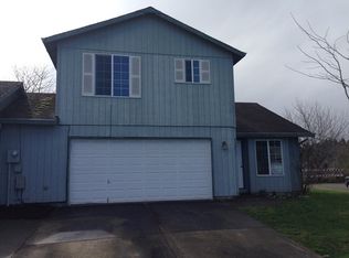 33011 NW Meersburg St, Scappoose, OR 97056