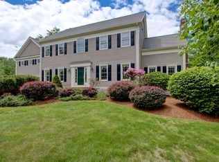 15 Nichols St, Southborough, MA 01772