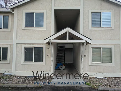 1910 J St #202 Photo 1
