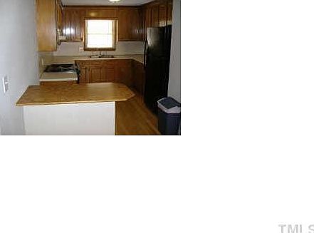 5th image of 705 Branniff Dr