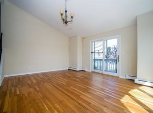 81 Sunset Blvd, Massapequa, NY