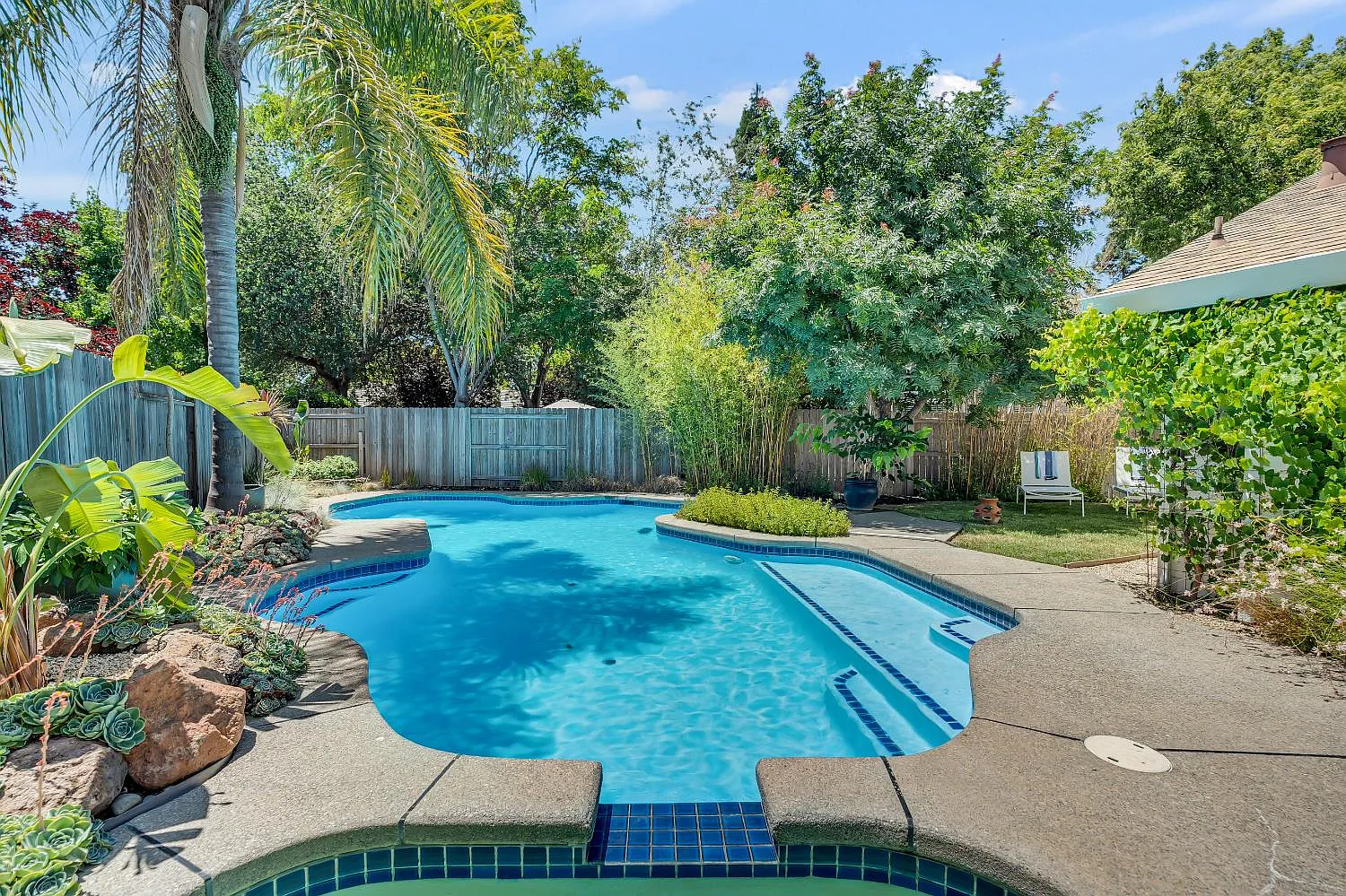 9366 Savin Pl photo 1