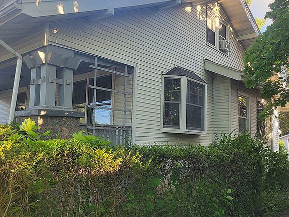 Side of house from driveway