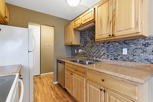 1023 Smetana Rd #6 Photo 1