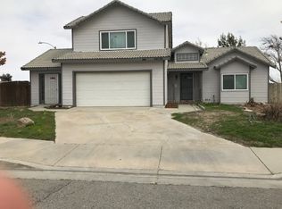 44158 Acacia St, Lancaster, CA 93535