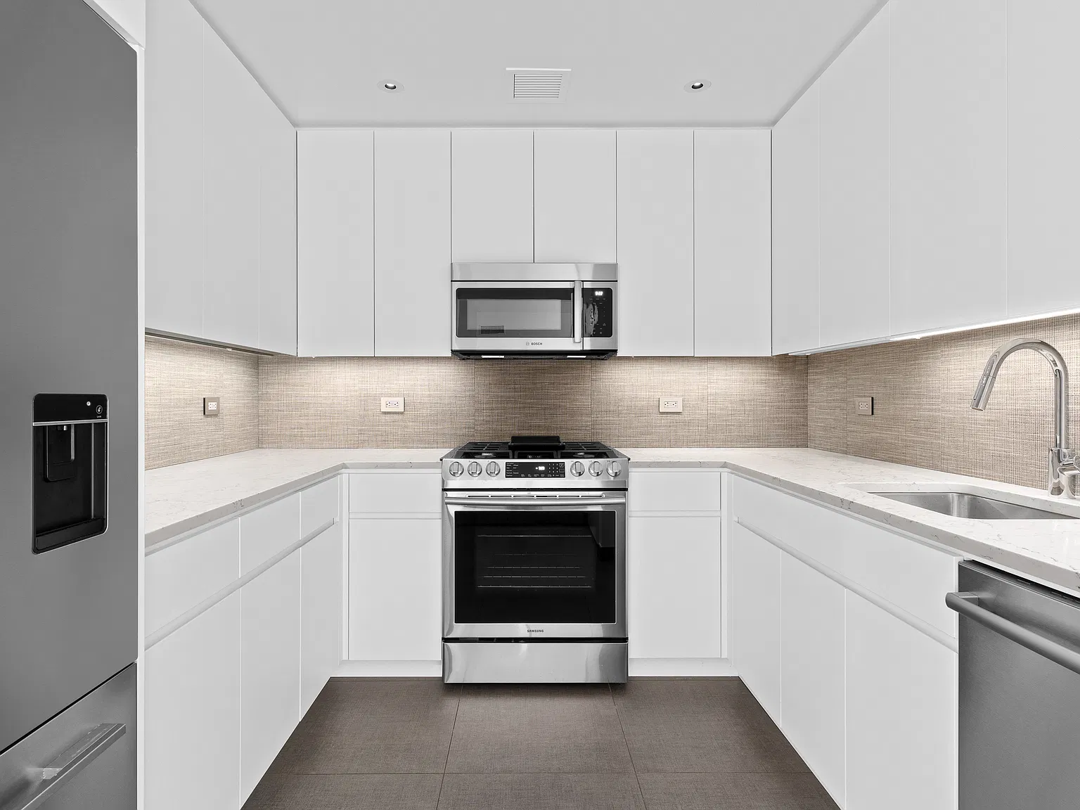 305 East 63rd Street — Photo 3