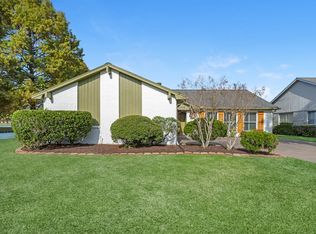 2919 N Peach Hollow Cir, Pearland, TX 77584