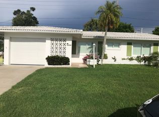 9143 140th Way, Seminole, FL 33776