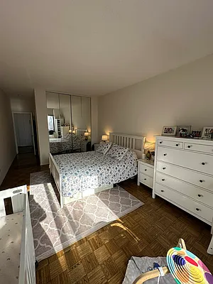 Rented by Douglas Elliman | media 10