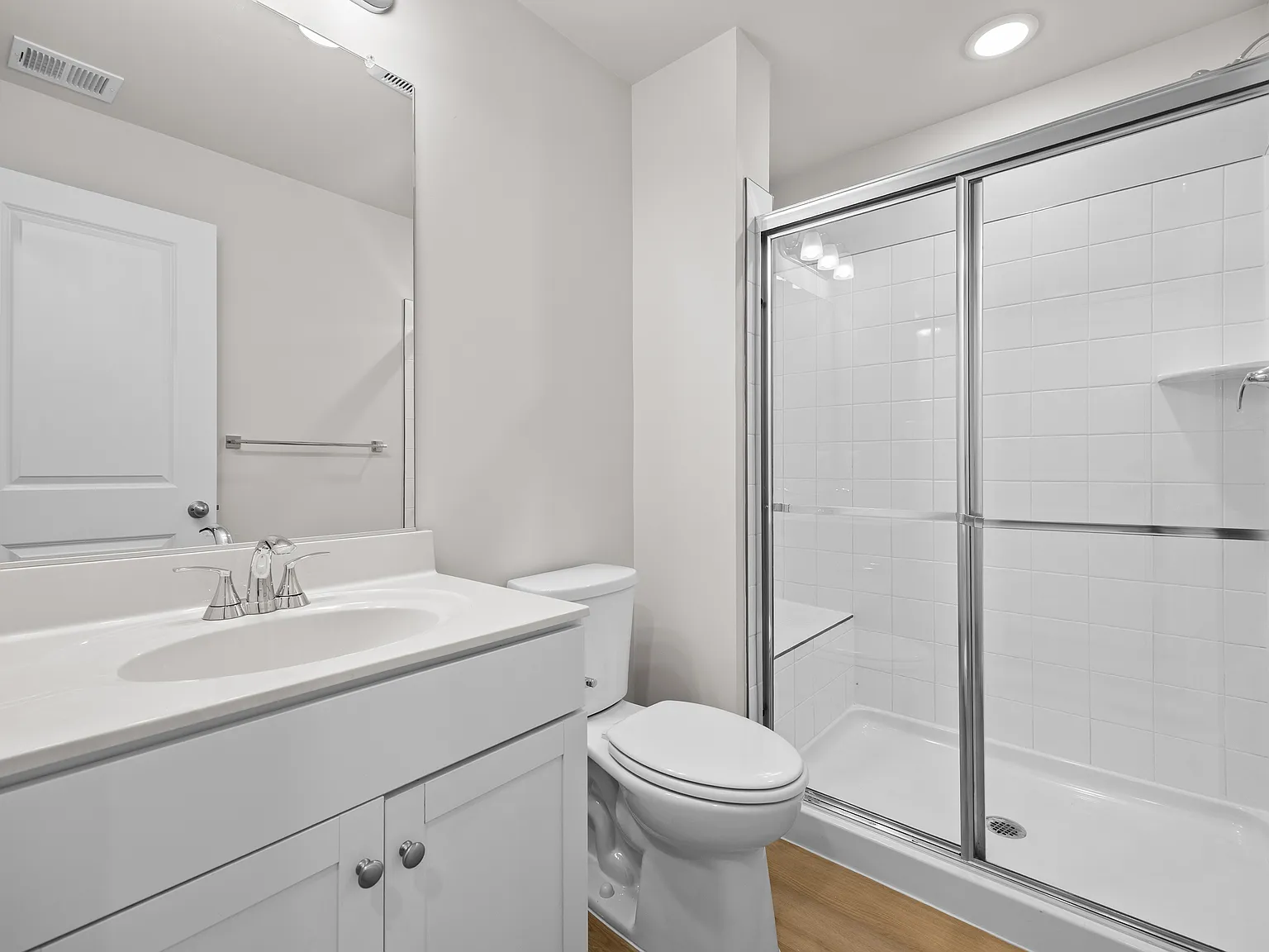 402 Matlock Ln — Photo 4