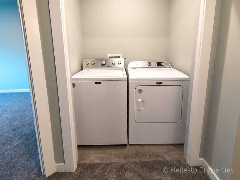 2530 SW Coho St — Photo 8