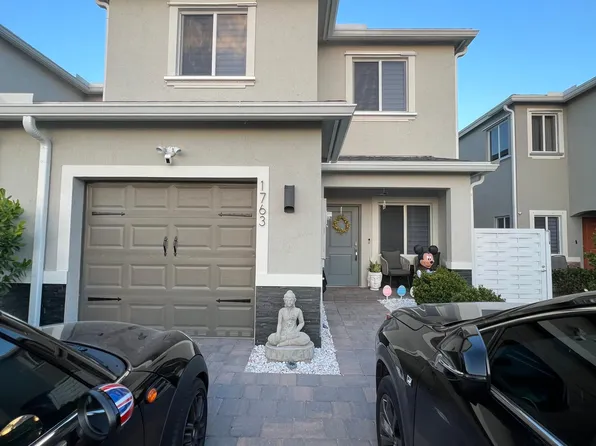 1763 SE 8th Pl, Florida City, FL 33034