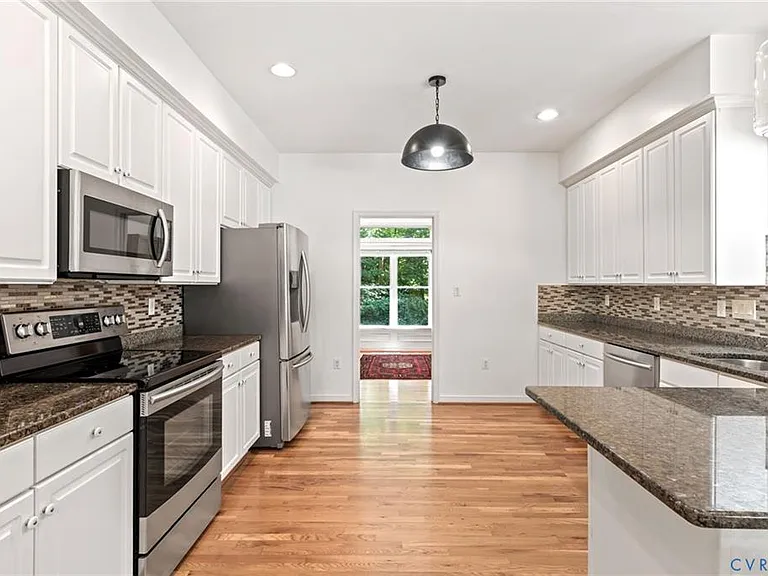 14318 Cove Ridge Pl — Photo 9