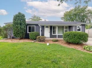 1112 Kim Pl, Lemont, IL 60439