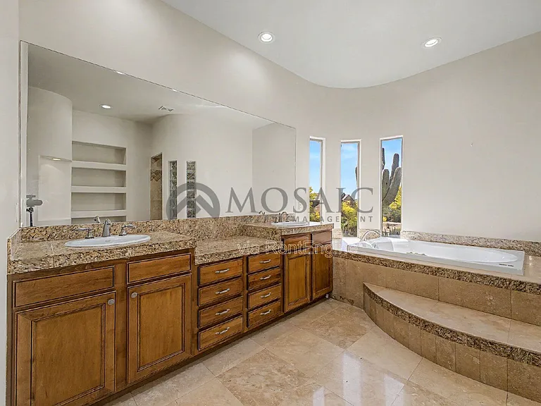 14006 E Mark Ln — Photo 21