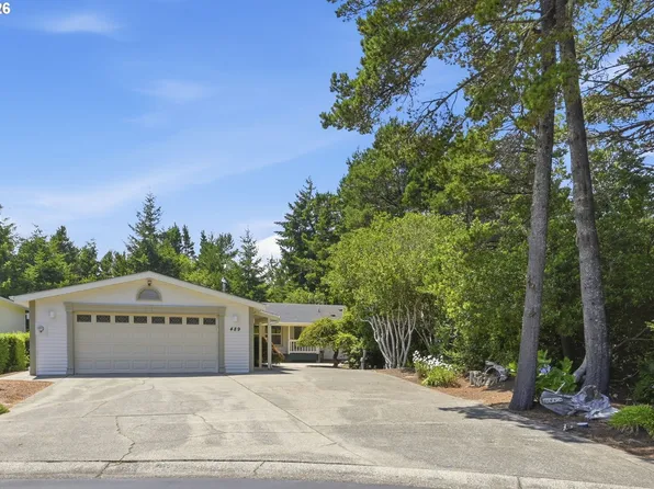 489 Sherwood Loop, Florence, OR 97439