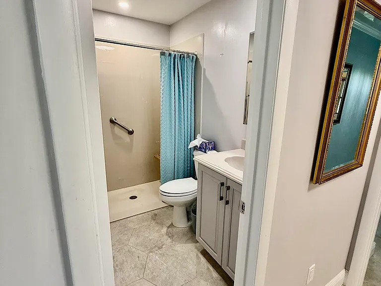 916 Savannas Point Dr #B — Photo 12