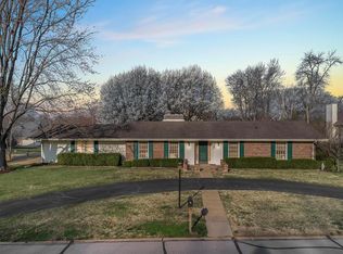 1401 Breezeridge Dr, Saint Louis, MO
