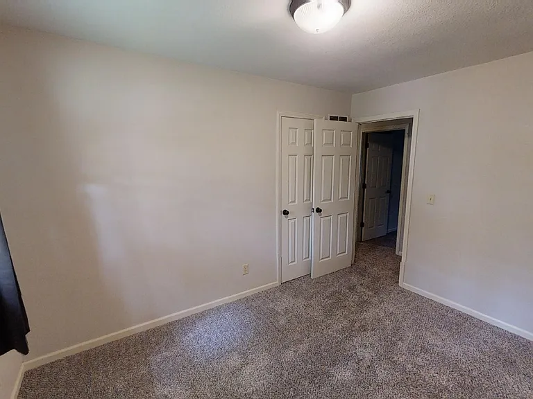 11124 N Harrison St — Photo 22