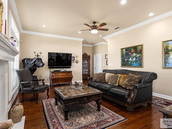 4th image of 3422 Pebble Beach Dr