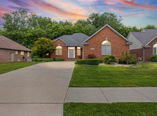 49350 Monte Rd, Chesterfield, MI 48047