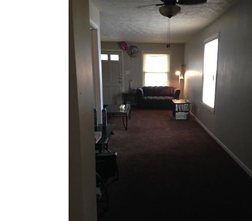2nd image of 319 E 248th St