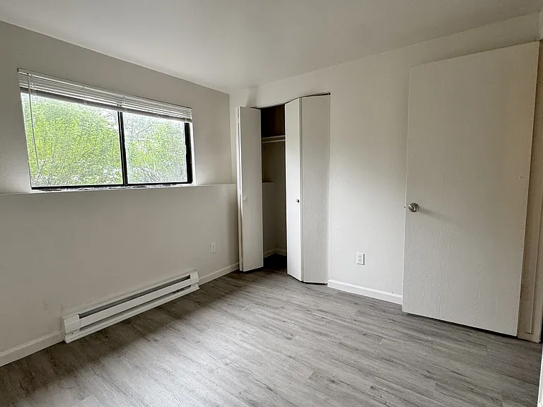 4501 Boardwalk Dr #J-J-91 — Photo 8