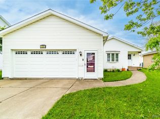 3639 Blair Ct, Blasdell, NY 14219