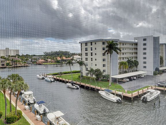 5th image of 1 Harbourside Dr APT 4501