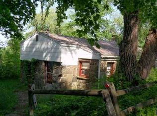 27 Golden Hill Rd, Cornwallville, NY 12418