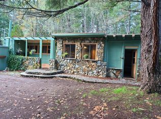 2832 Winona Rd, Grants Pass, OR 97526