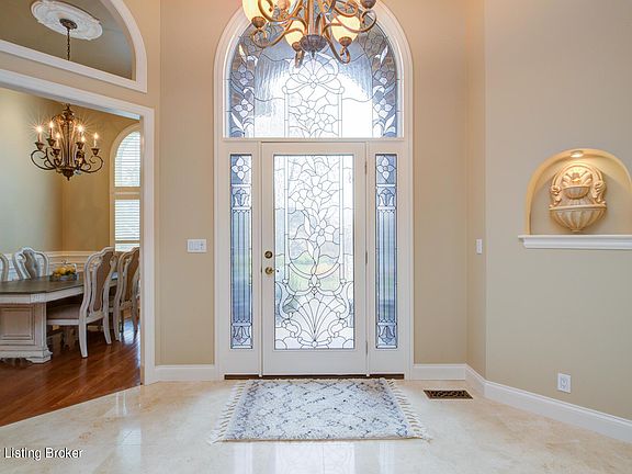 3rd image of 13805 High Trail Ct