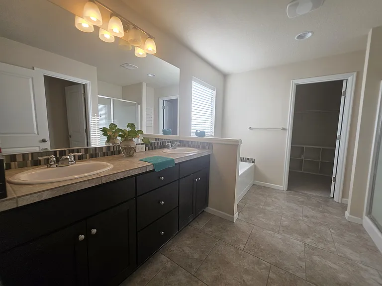 5028 NE 126th Ave — Photo 18
