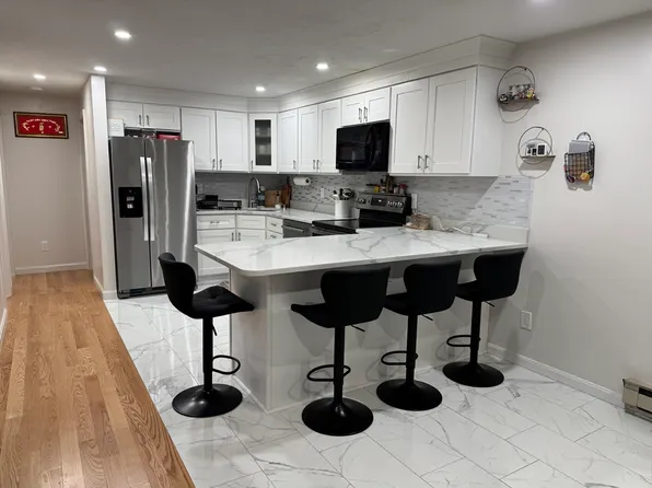 75 Huntoon Memorial Hwy APT 4-3, Leicester, MA 01524