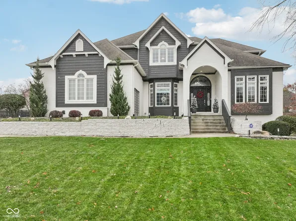 2725 Matt Ct, Carmel, IN 46033