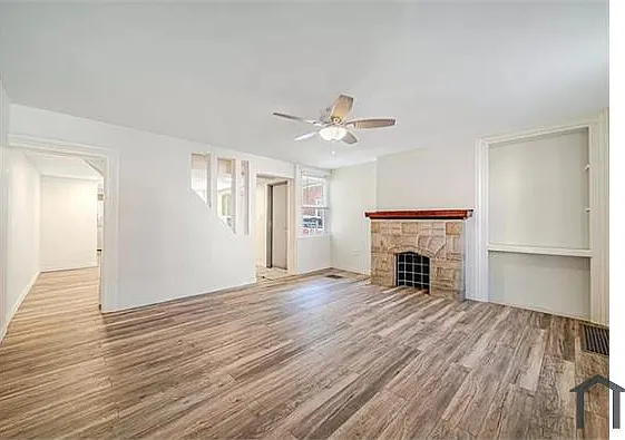 3 bed, 1700 sqft, $3,995 — Photo 3