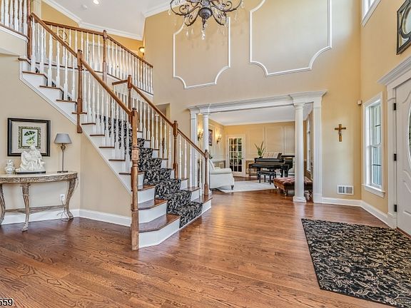 3rd image of 4 Wisteria Ct