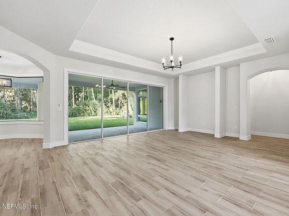 5th image of 89 BRIDLE RIDGE Court