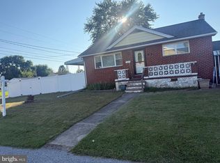 118 Homeland Rd, Pasadena, MD 21122