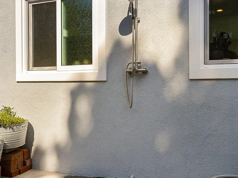 1330 La Manida St — Photo 24