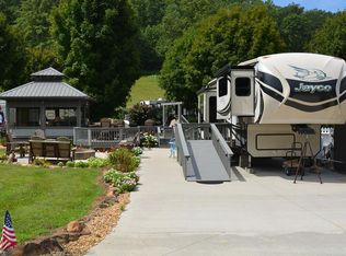 71 Little Loop, Blairsville, GA 30512