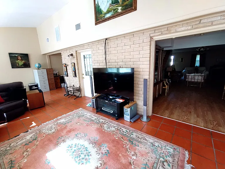 112 Edgewood Dr — Photo 22